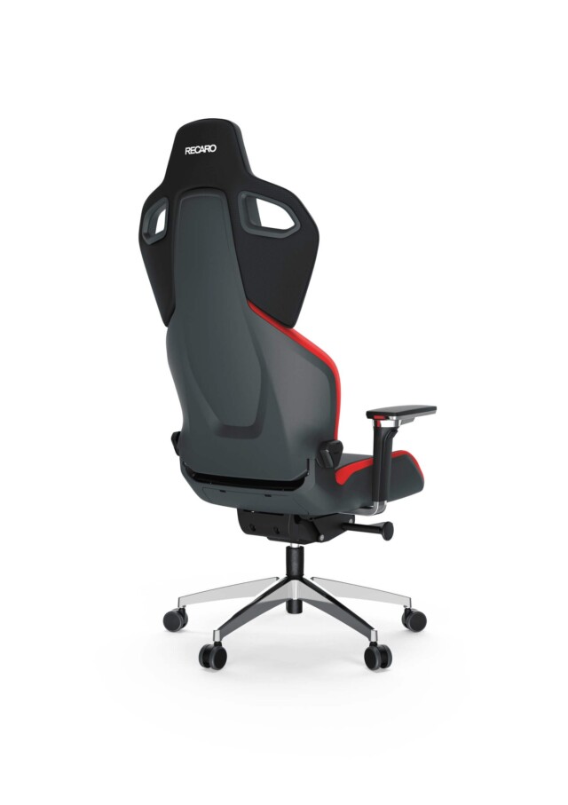 recaro-exo-fx-lava-red-rueckenansicht-schraeg