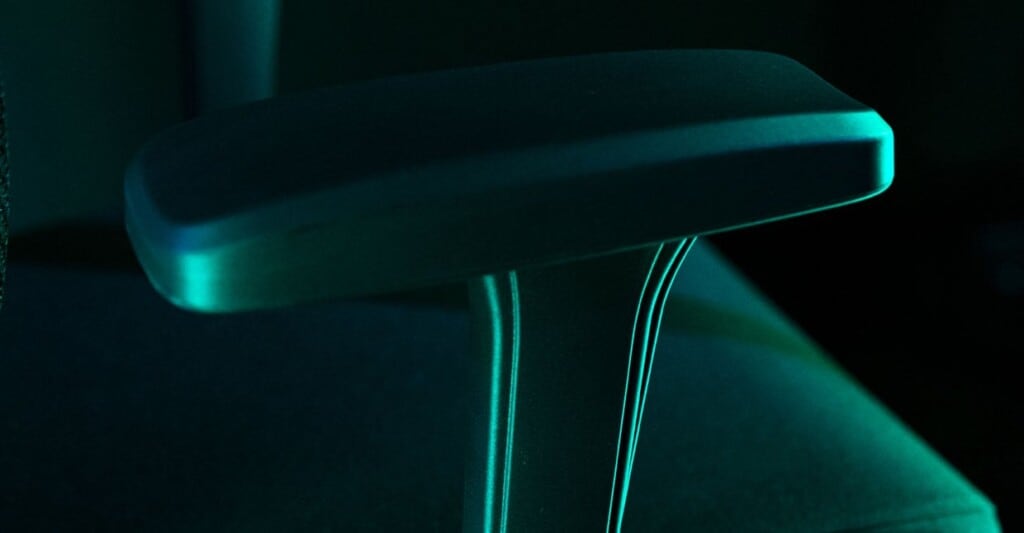 Variable Multifunktionsarmlehne – RECARO Aer